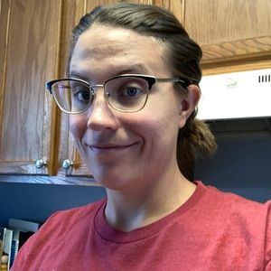 Meet your Posher, Katelyn